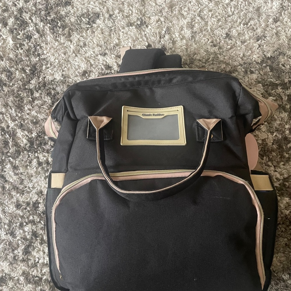 Diaper bag! - Picture 3 of 3